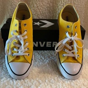 Converse low tops
